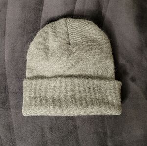 American Apparel beanie